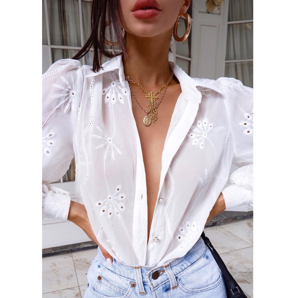 Seven Wonders Elise white eyelet button up blouse
